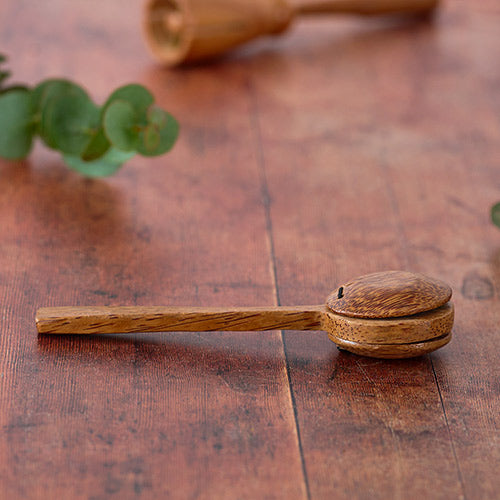 The side of the Burfi Coconut Castanet