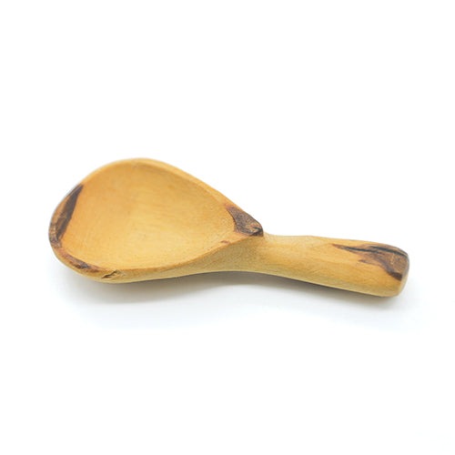 Front view of a classic Nyeri olive wood spice spoon